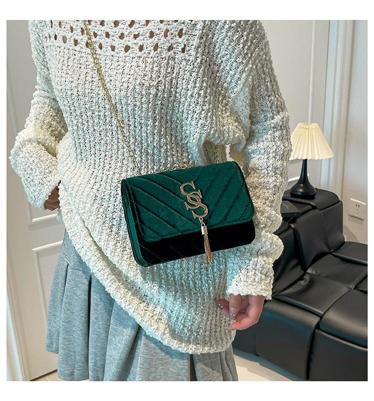 2025 Women's Stylish Small Diamond Pattern Crossbody Chain Handbag