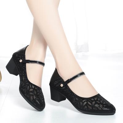 Sapatos únicos de malha para mulheres novos sapatos de verão femininos fivela de uma linha sandálias de dedo do pé oco
