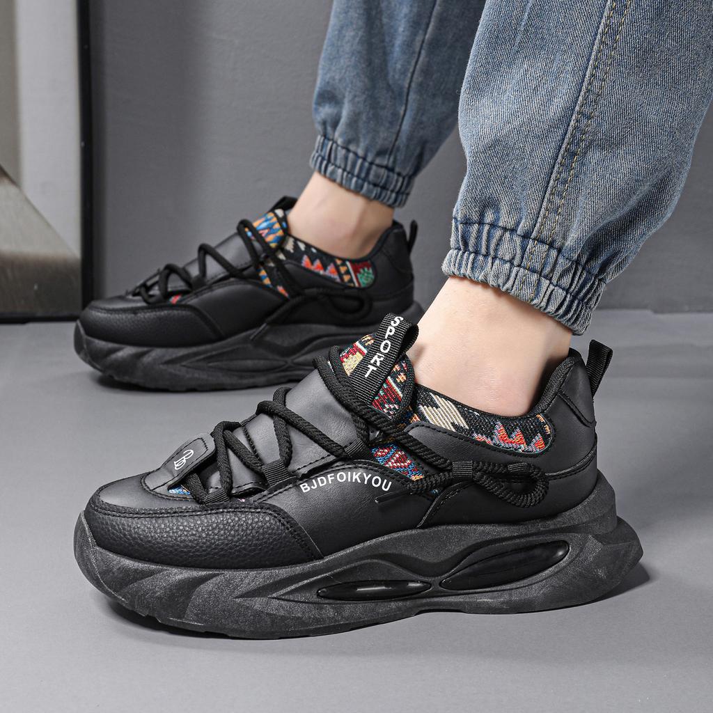 New Classic Men's Sneakers Versatile Shopping Casual Shoes Youth Campus Style Student Breathable Sports Running Shoes