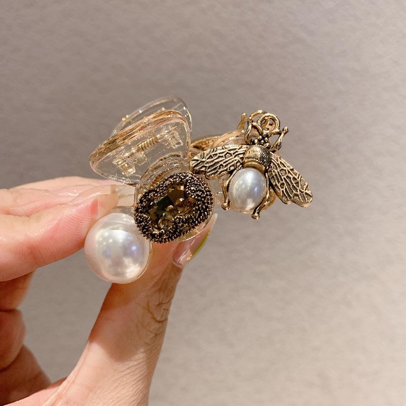 

Винтажные заколки для волос Ins Женские Античная медь Бусины Шармы Зажимы для волос Верхние заколки для волос Жемчуг Украшение для волос Повязка на голову Аксессуары