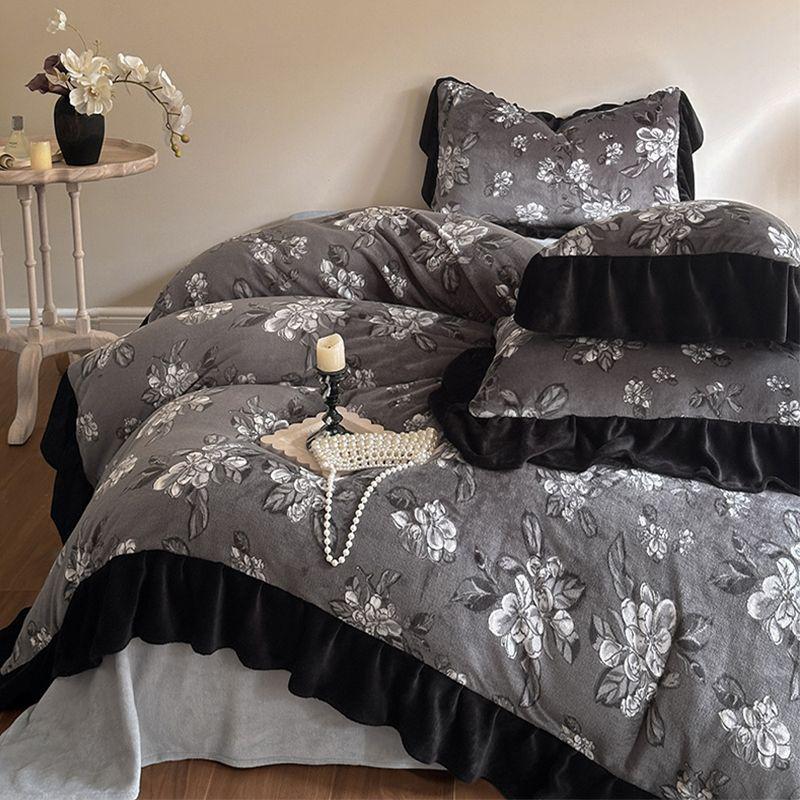 G5Z Melkfluweel & Kant Beddengoed Set: Verdikte Vierdelige Flanel & Koraalvlies, Dubbelzijdig met Dekbedovertrek.