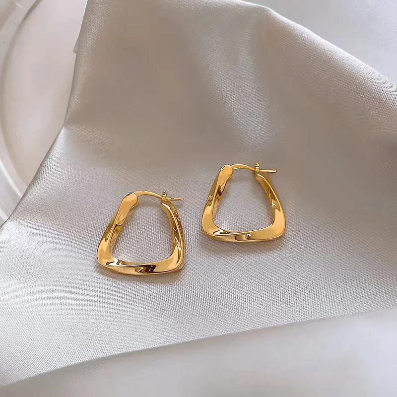 Klassische Retro Metallohrringe für Damen - Schicker europäischer und amerikanischer Stil