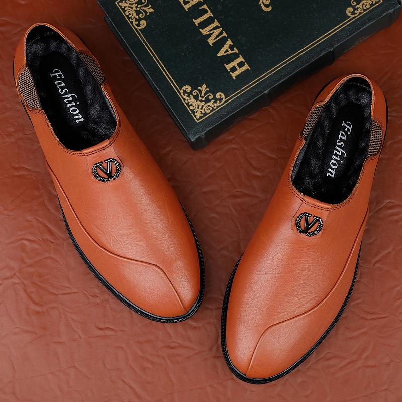 Fashion 2024 New Genuine Leather Office Formal Men Comfort Shoes Men's Loafers Slip on Lazy Driving Shoes Lightweight Korean Style Shoes