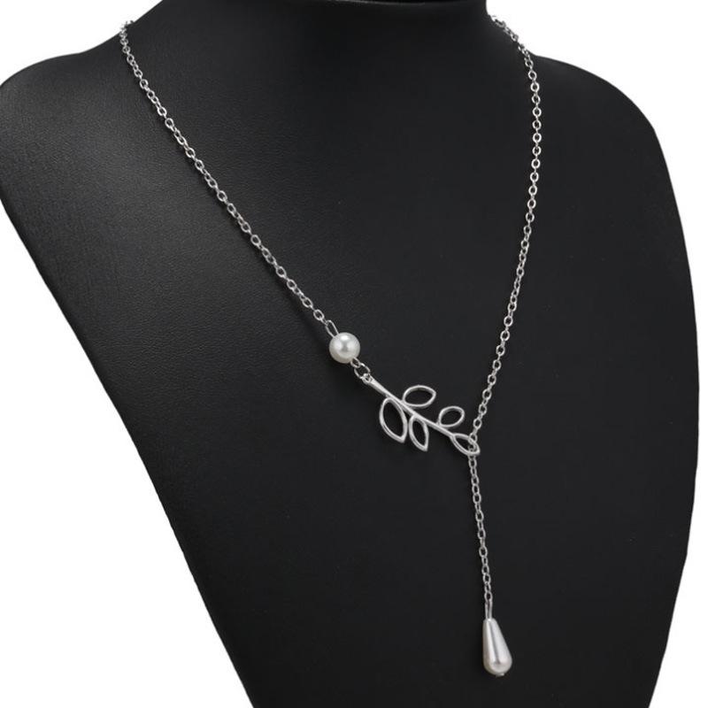 European-American Fashion Leaf Pearl Teardrop Necklace