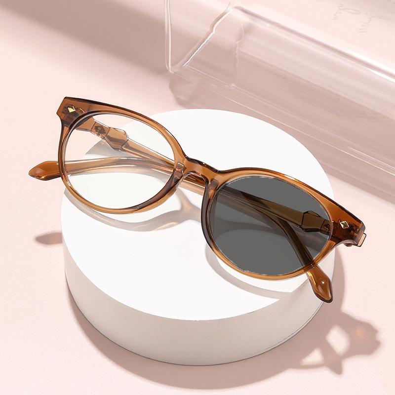 Retro Pochromic Myopia Glasses Ladies Anti-blue Light Minus Eyeglasses Outdoor Changing Color Sunglasses Diopter 0 To -4.0