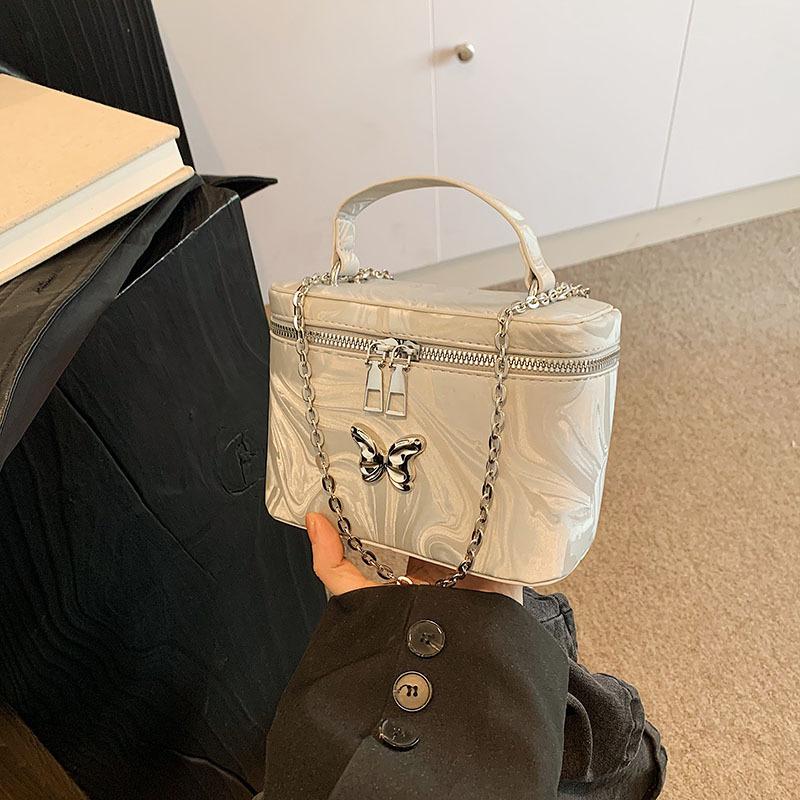 Niche Design Hand-carrying Box Bag Summer New Style Women's Bag Simple and Beautiful Bucket Bag Personalized Shoulder Bag