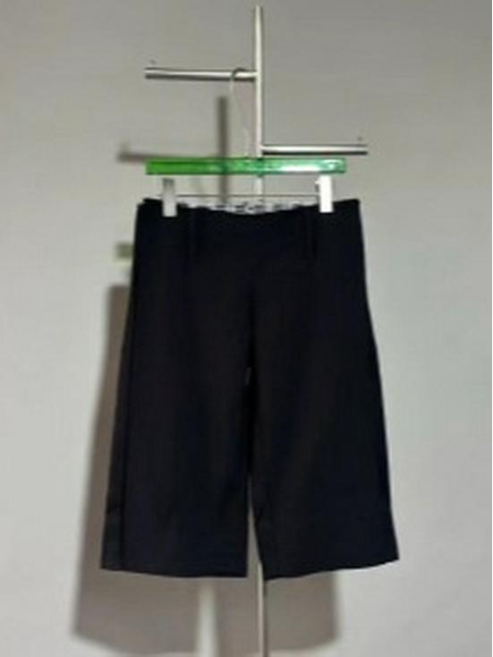 

Low-Waist 3D Cut Mid-Length Trousers M чёрный
