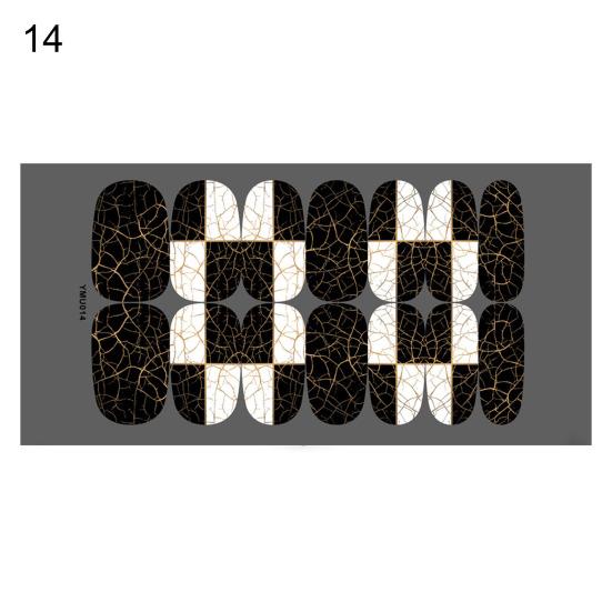 Leuchtende Halloween-Nagelfolien in lebendigen Farben. Modische Nagelkunst. Leicht zu bedienende, selbstklebende Maniküre-Nagelfolien.