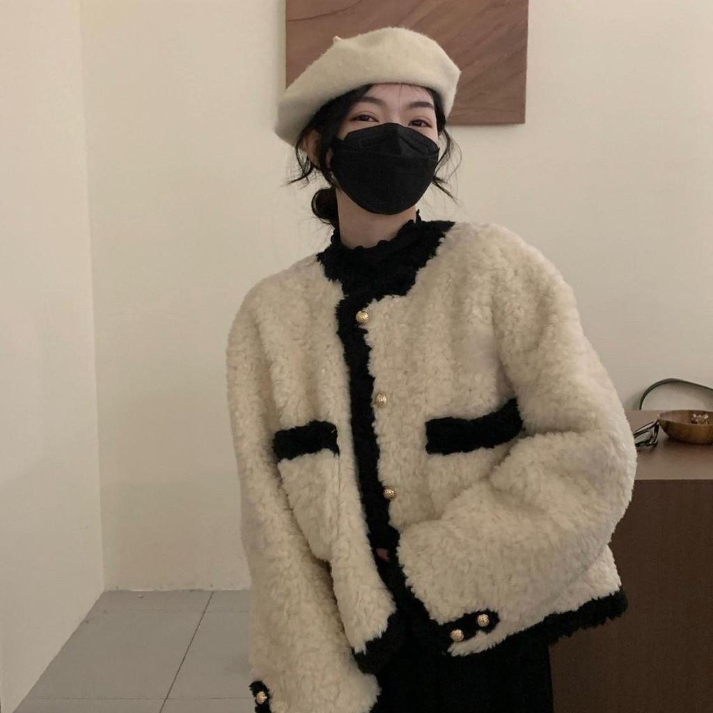 Retro temperament loose contrasting color round neck thickened lamb wool autumn and winter thickened wool imitation fur coat women