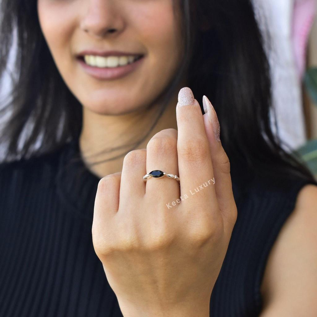 Genuine Black Onyx Ring Onyx Marquise Shaped Dainty Ring for Women Everyday Jewelry Sterling Silver Black Stone Ring Bridesmaid Gifts