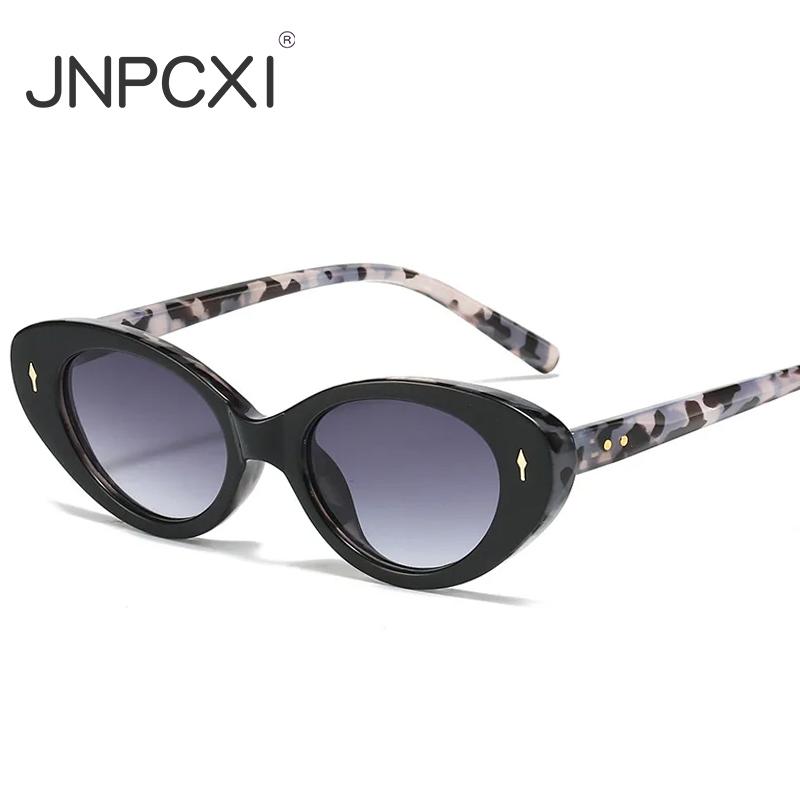 New Retro Cat Eye Women Sunglasses Fashion Candy Color Shades UV400 Men Trending Rivets Punk Sun Glasses