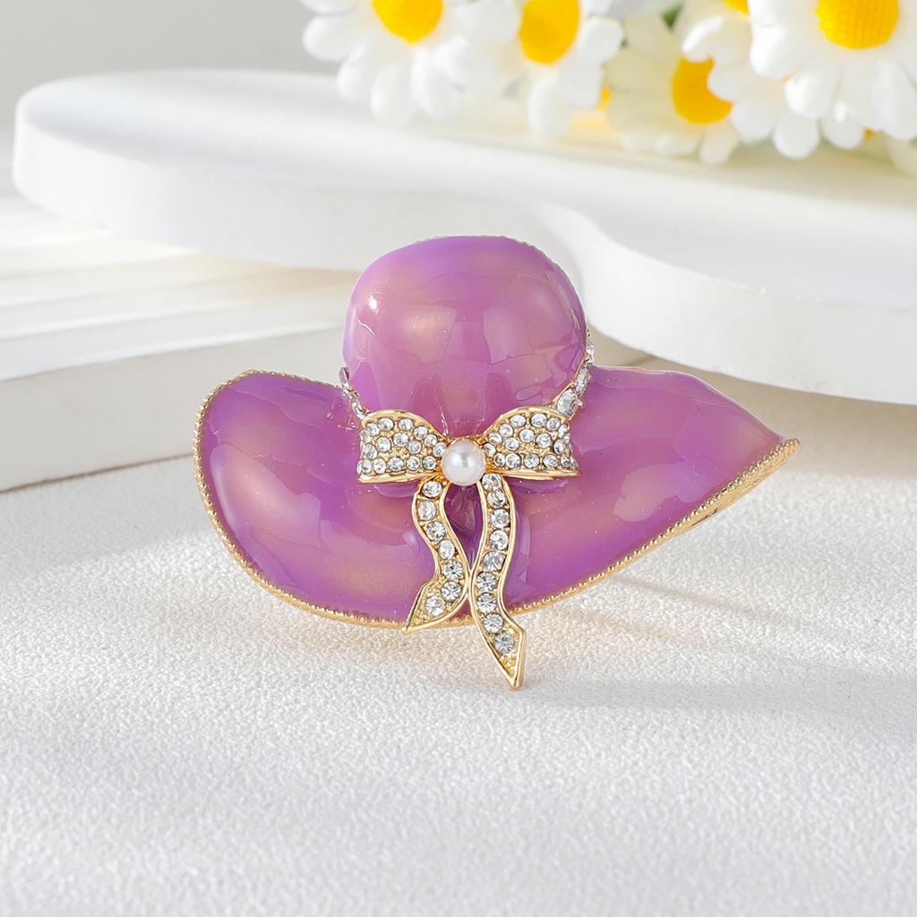 Fashionable Zircon Exquisite Inlaid Hat Pattern Brooch Women Clothing Jacket Jewelry Party Accessories Couple Gifts