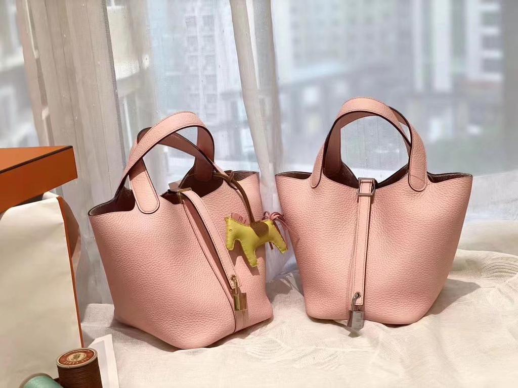 Bolso de Cubo para Mujer de Cuero Importado de Piel de Vaca Cosido a Mano con Grano Lichi