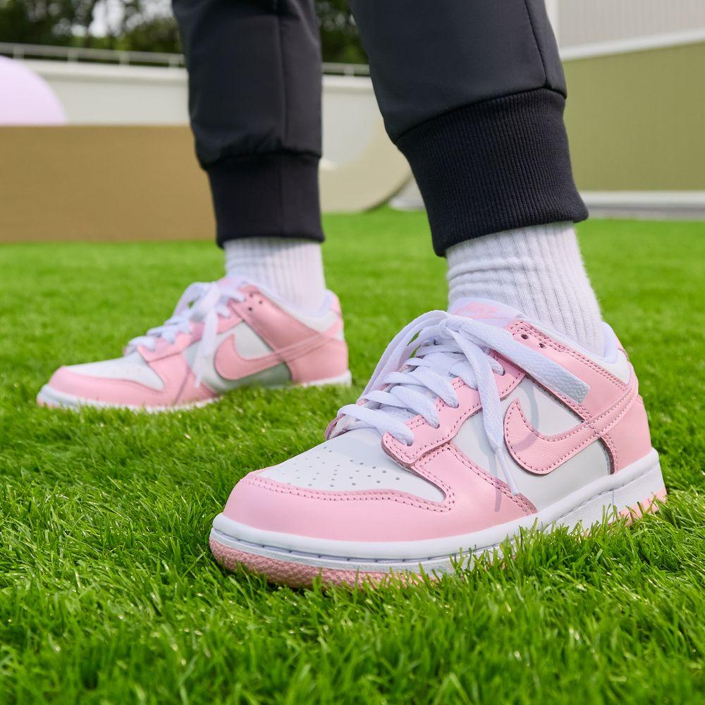 Nike Dunk Low White Medium Soft Pink (GS) 40