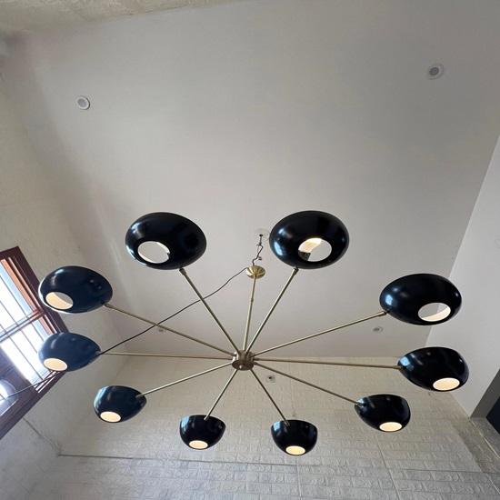 Mid-Century Modern Sputnik Kronleuchter Messing Diabolo Stil 10-Armige Stilnovo-Inspirierte Leuchte Esszimmer Wohnzimmer Deckenleuchte