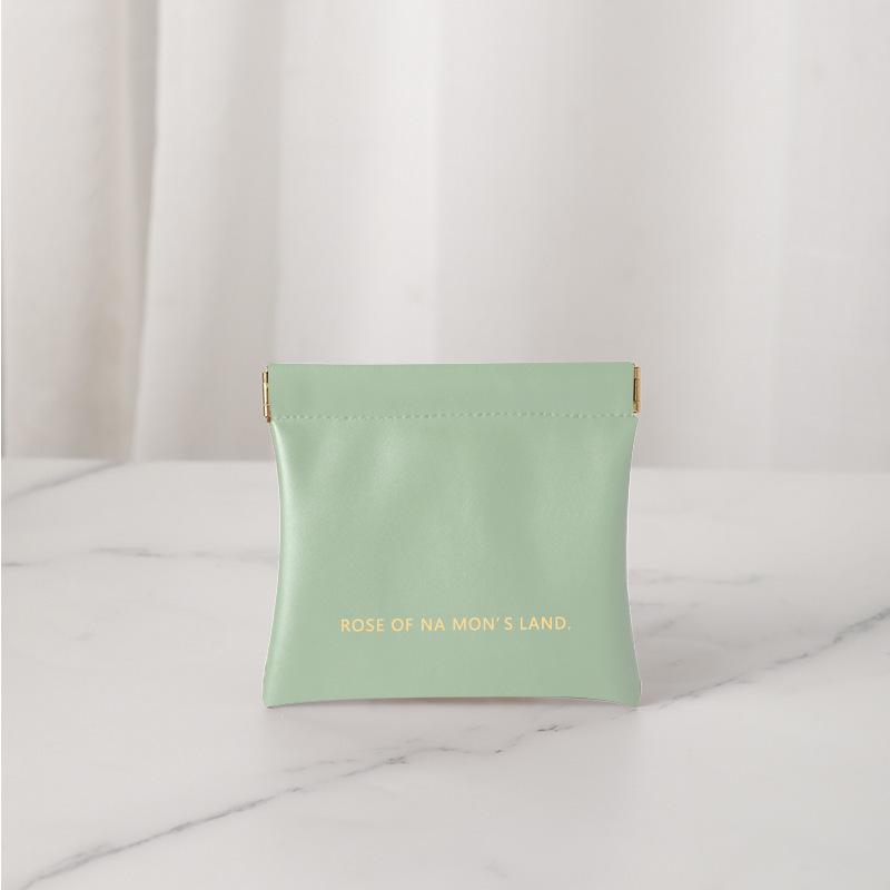 Portable Wire Storage Pouch with Auto Closure for Cables and Earphones