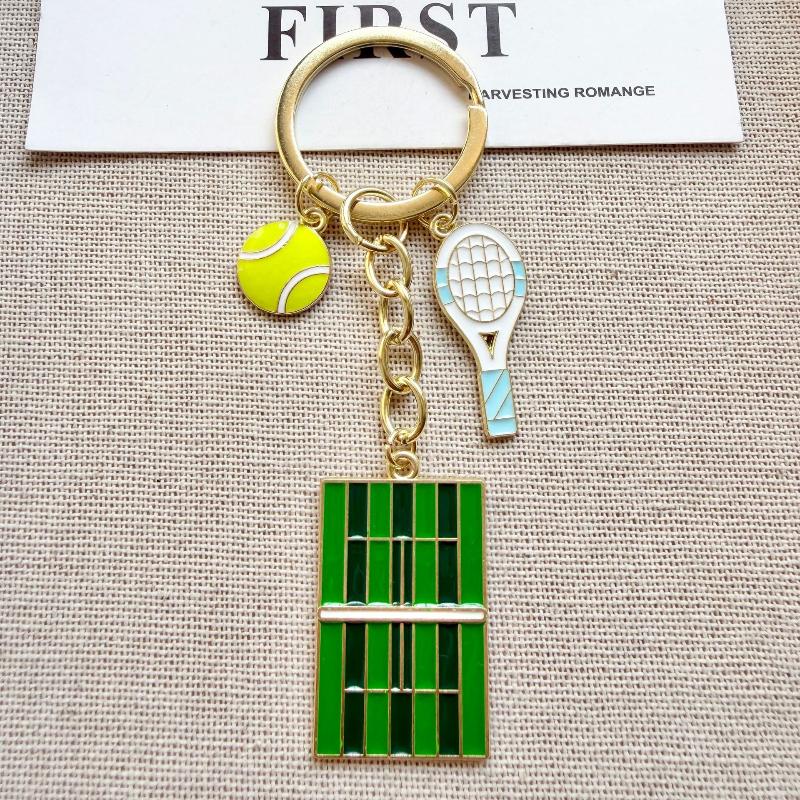 

Mini Keychain Tennis Party Favors Tennis Ball Key Ring Tennis Bag Pendant Sports Keychain For Boys Girls School Carnival Reward золотий