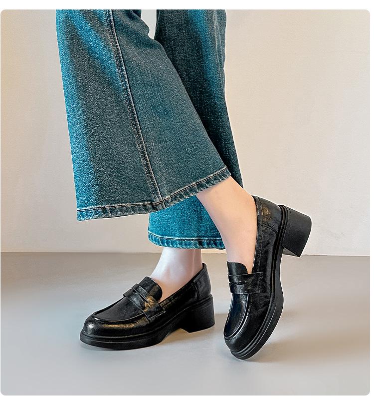 Versatile British Style Cowhide Mid-Heel Loafers - Retro Round Toe Slip-On Women's Shoes with 5cm Chunky Heel