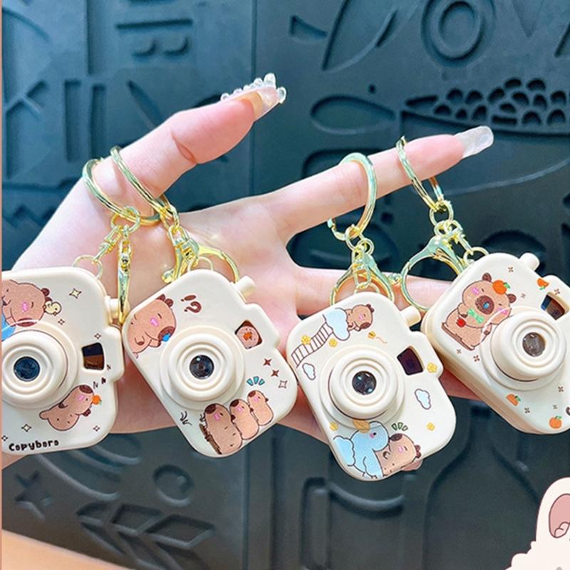 New Capybara Projection Camera Keychain Cartoon Kawaii Mini Camera Keyring Hanging Decoration Fashion Backpack Pendant