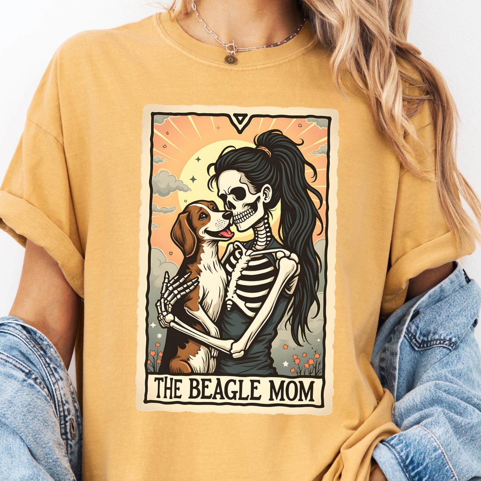 Comfort Colors Beagle Mom Tarot Card T-Shirt 4XL