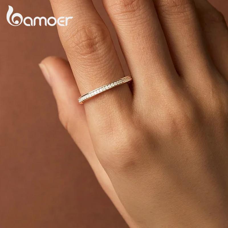 BAMOER Moissanite Wedding Band 925 Silver Eternity Rings Platinum Plated Lab Created Diamond Stackable Ring for Women