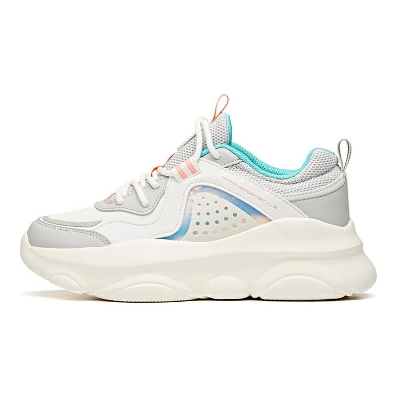 Anta Cushioning Slip Resistant Abrasion Resistant Low Top Sports Casual Shoes Women's Gray White 122018886-1