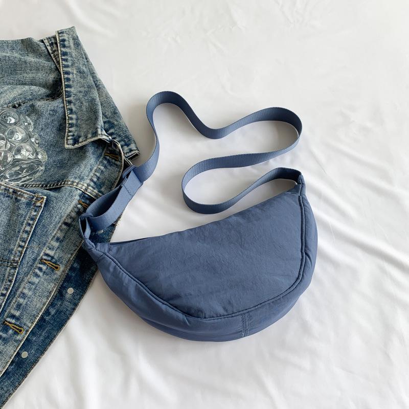 Korean Style Pleated Dumpling Bag: Lightweight Solid Color Shoulder & Crossbody Bag