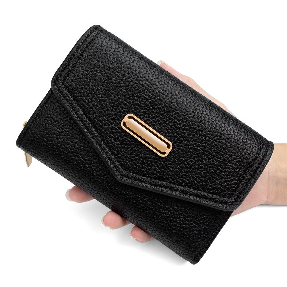 

Роскошный женский кошелек-трифолд с множеством отделений для карт и ремешком на запястье чёрный