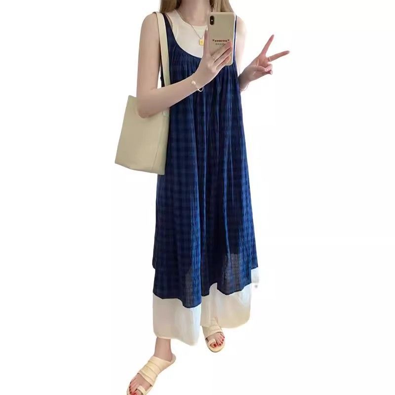 Blue plaid suspender dress women's summer French temperament small salt sweet vest big pendulum long skirt