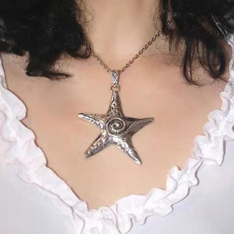 Science and Technology Sense Big Five-pointed Star Design Y2k Sweet and Cool Niche Pendant Necklace Ins Wind Retro Old