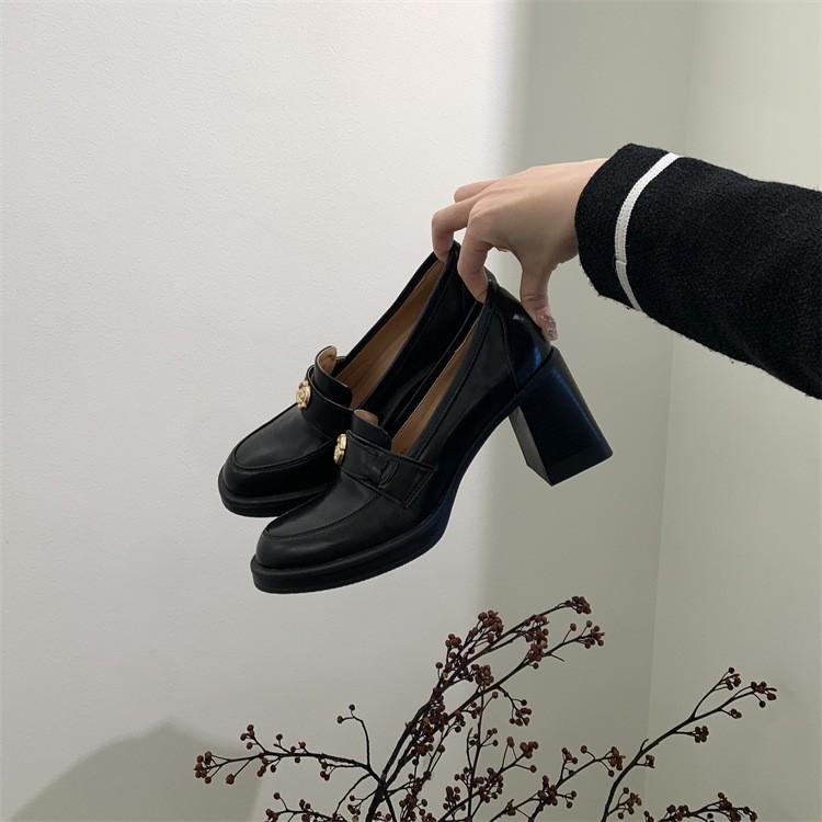 

Korean order, showing long legs~! Camellia round head high heels women s single shoes loafer small leather shoes 35