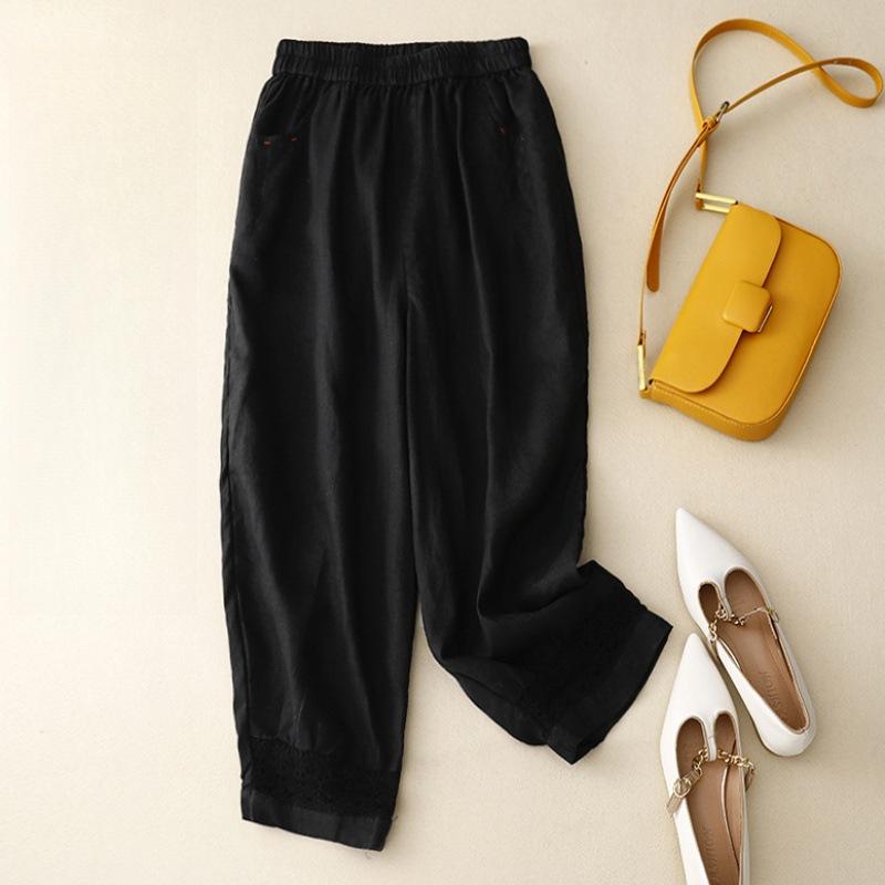 

Women s All Day Comfort Pants M чорний