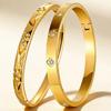 Heart-Shaped Stainless Steel Bracelet for Girls - Light Luxury, Fashionable, Simple, Versatile, Non-Fading Wristband