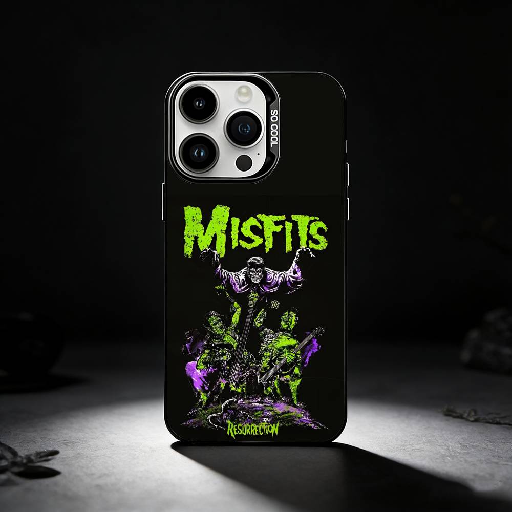 

Skull Cool M-Misfits Rock Phone Case For iPhone 17,16,15,14,13,12,11 Plus,Pro Max,XS,Colored silver phone case iPhone16pro