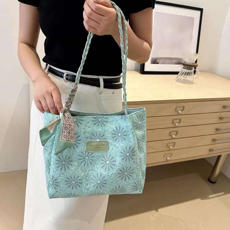 Fashion Embroidery Flower Shoulder Bag Women Large Capacity Ribbon Decoration Handle Bag Casual Commuter Shopping Tote Bag