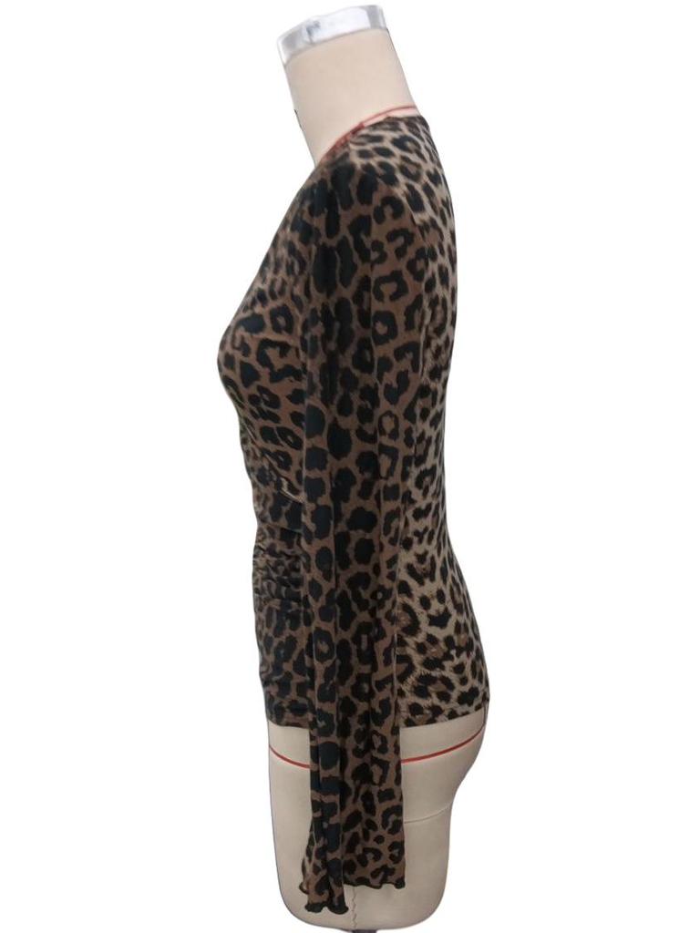 Euro-American Leopard Print Layered V-Neck Bell Sleeve Slim Fit Knitted T-Shirt for Women (2025 Collection)