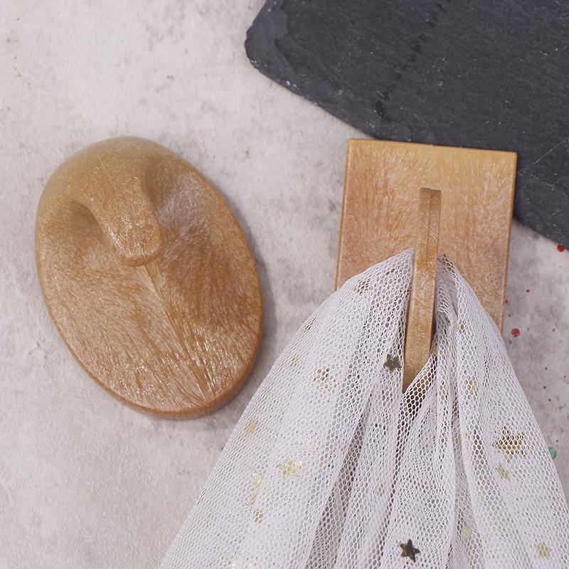 3pcs Plastic Wood Grain Hooks Household Adhesive Adhesive Hooks Wall Mounted Key Hooks Clothes Bag Organizer Kitchen Hooks