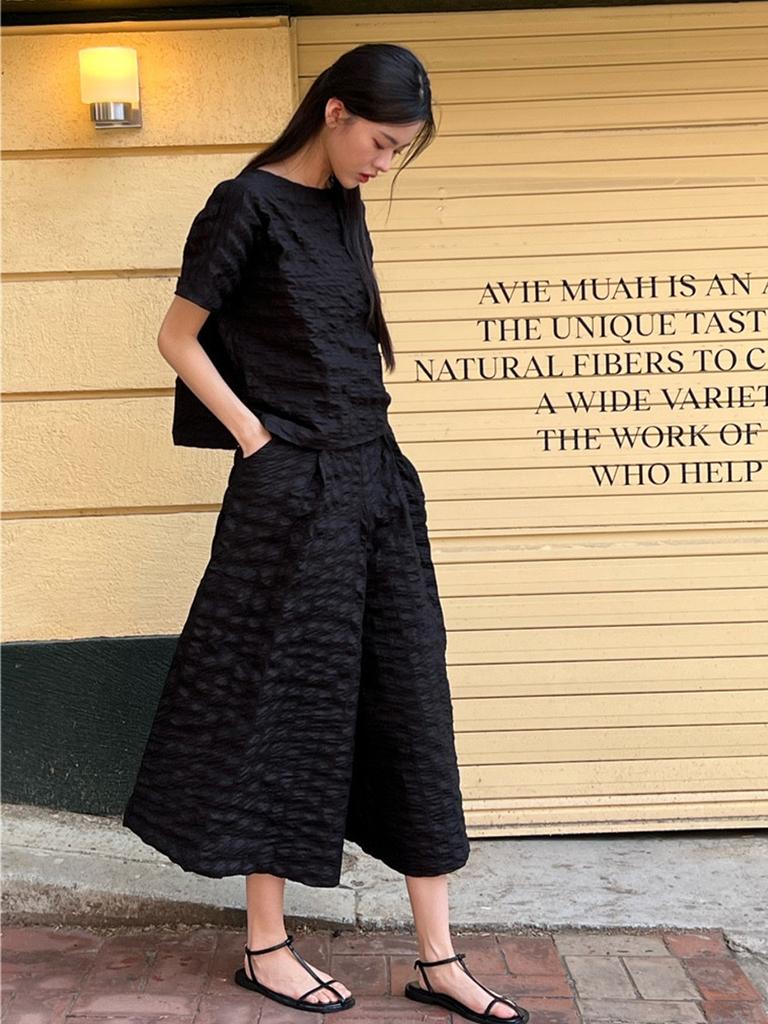 MER MER (2 Colors) Cotton Wrinkle Bermuda Pants White/Black
