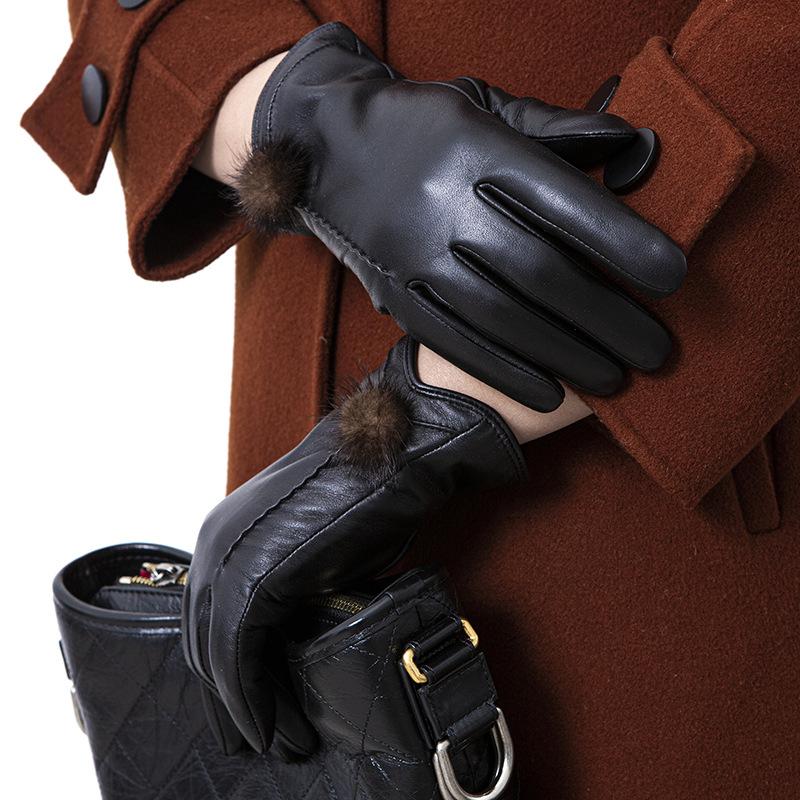 Ladies' Genuine Leather Gloves Made of Genuine Sheepskin with Fleece and Thickened  Windproof and Cold Proof  Winter Cycling Warm Gloves