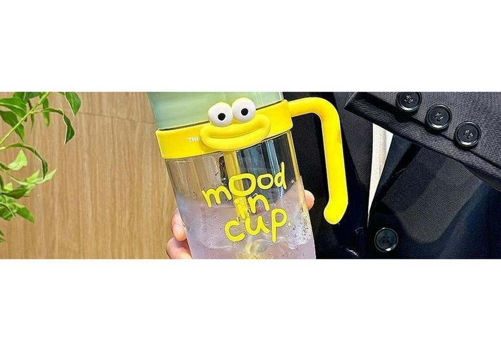 Large Capacity Cute Summer Water Cup for Girls - Portable, High-Temperature Resistant Straw Cup for Office