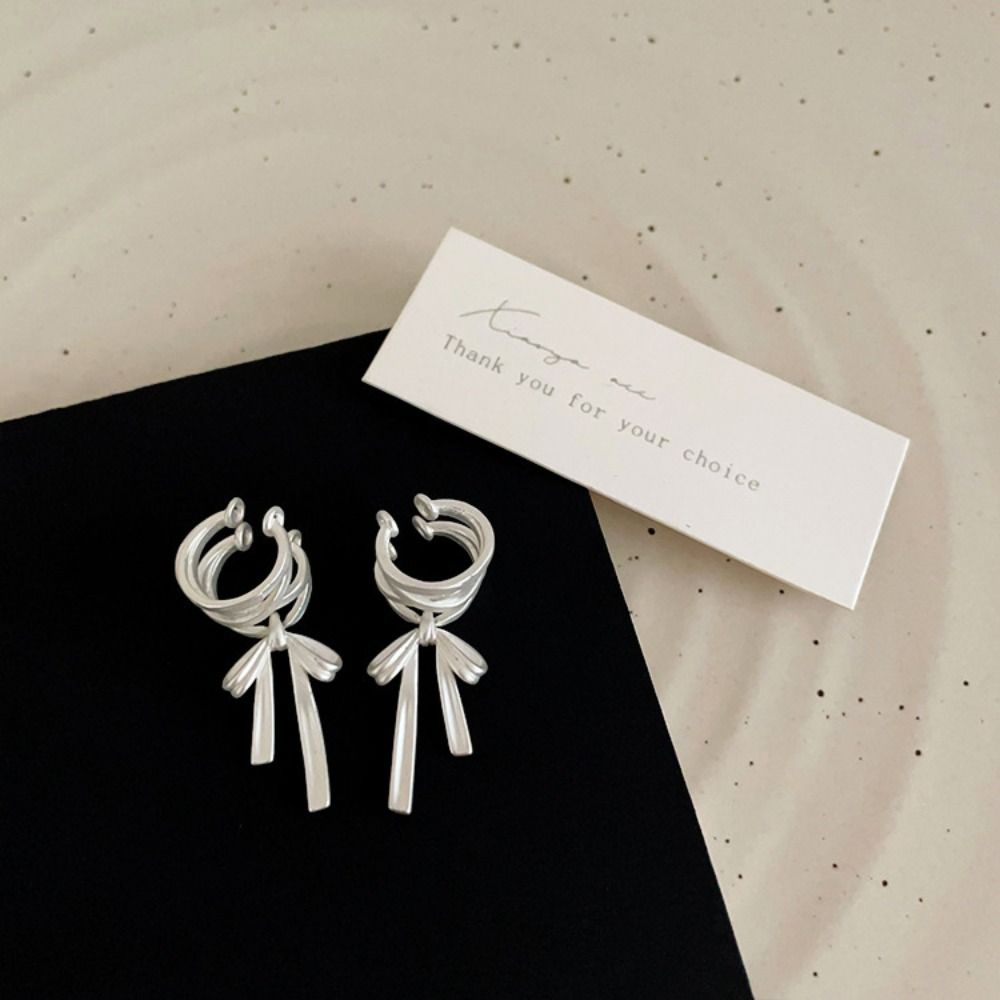 Y2K Balletcore Ribbon Ear Cuff Non-piercing Bow Earrings Sweet Lacing Bow Ear Cuffs Gift