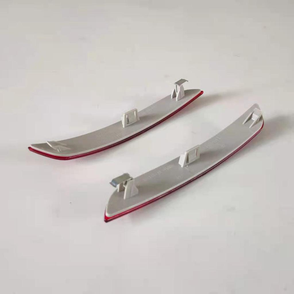 Red Reflector Warning Light for BMW 7 Series F02/F04 (63147182191/192)