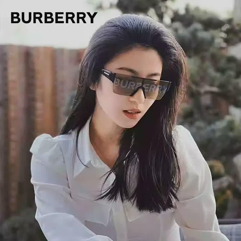 Burberry BE4291 Square Frame Unisex Sunglasses