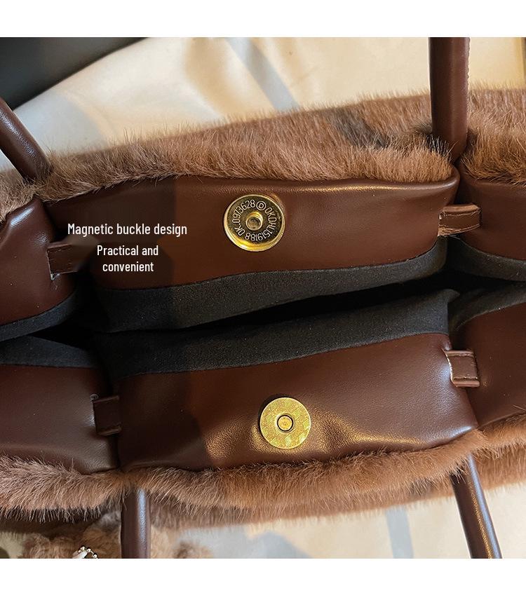 2025 Luxury Women's Fluffy Tote Bag - High-End, Large Capacity for Autumn/Winter