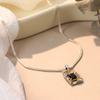 Niche pleated love necklace, simple irregular pendant, hand-closed fashion sweater chain design