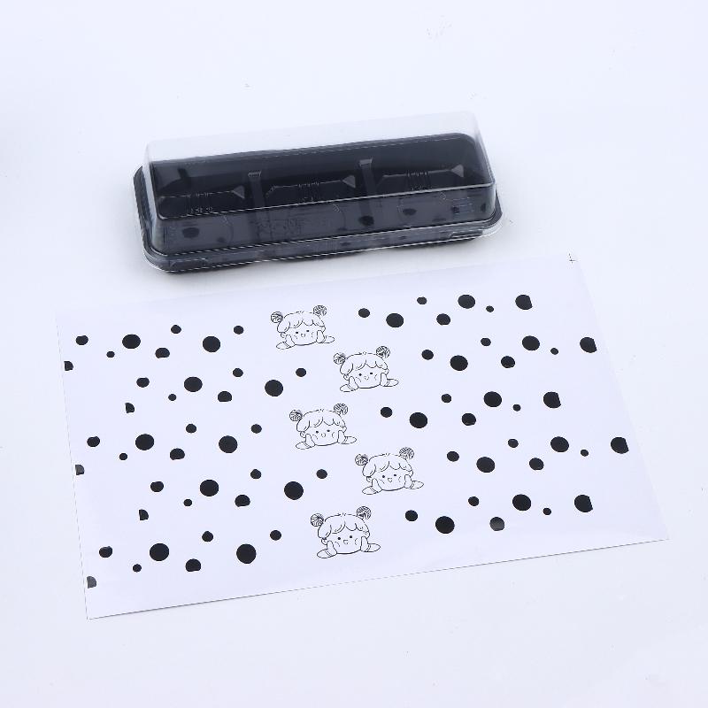 50Pcs Black 3 Grid Pastry Packaging Box With Lid Cake Roll Pastry Takeaway Freshness Boxes Food Grade Baking Dessert Case
