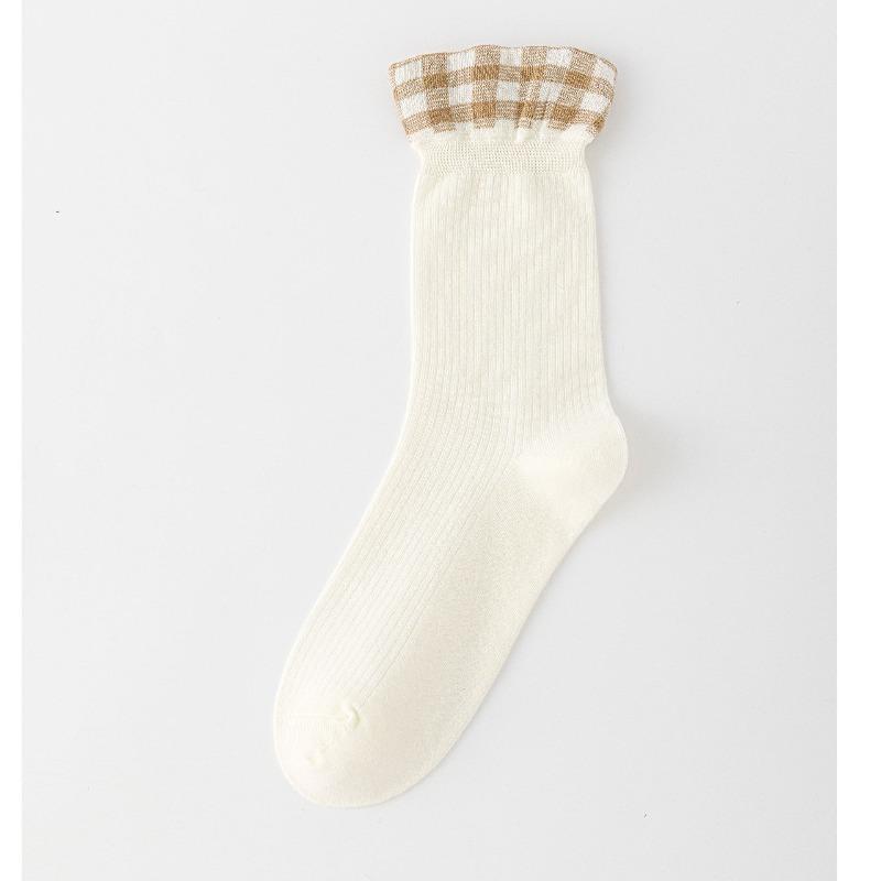 Ladies' Autumn Patchwork Checkered Lace Mid-calf Socks Are Comfortable and Versatile. Cotton Pile Socks