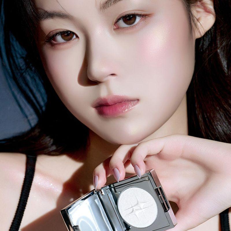 Polaris Shine Highlighter 071 Etoile Polaire + highlighter brush gift