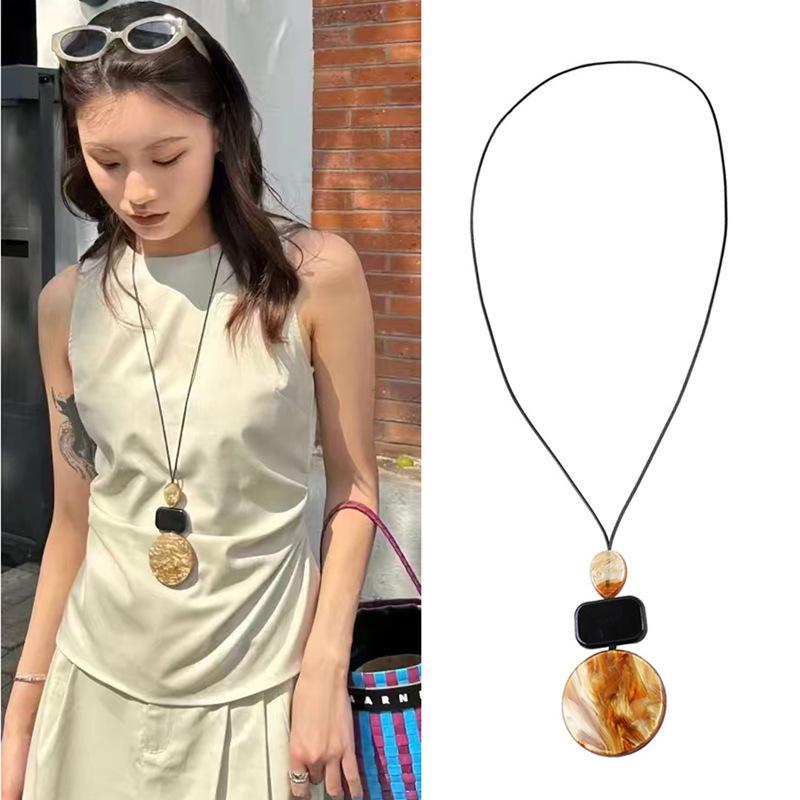 Böhmische Seestern-Halskette: Bunte Perlenkeramik Ethno-Stil mit gewebter Kordel für Damen