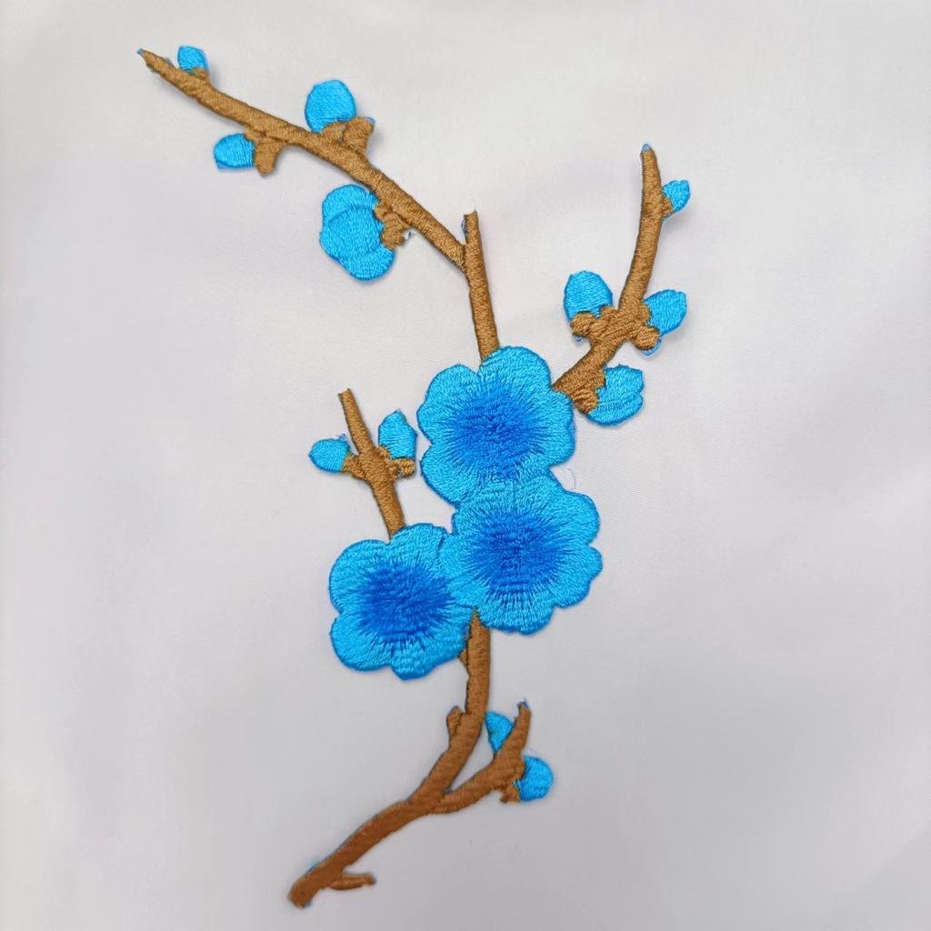 Plum Blossom Velcro Embroidered Patch for DIY Clothing & Accessories
